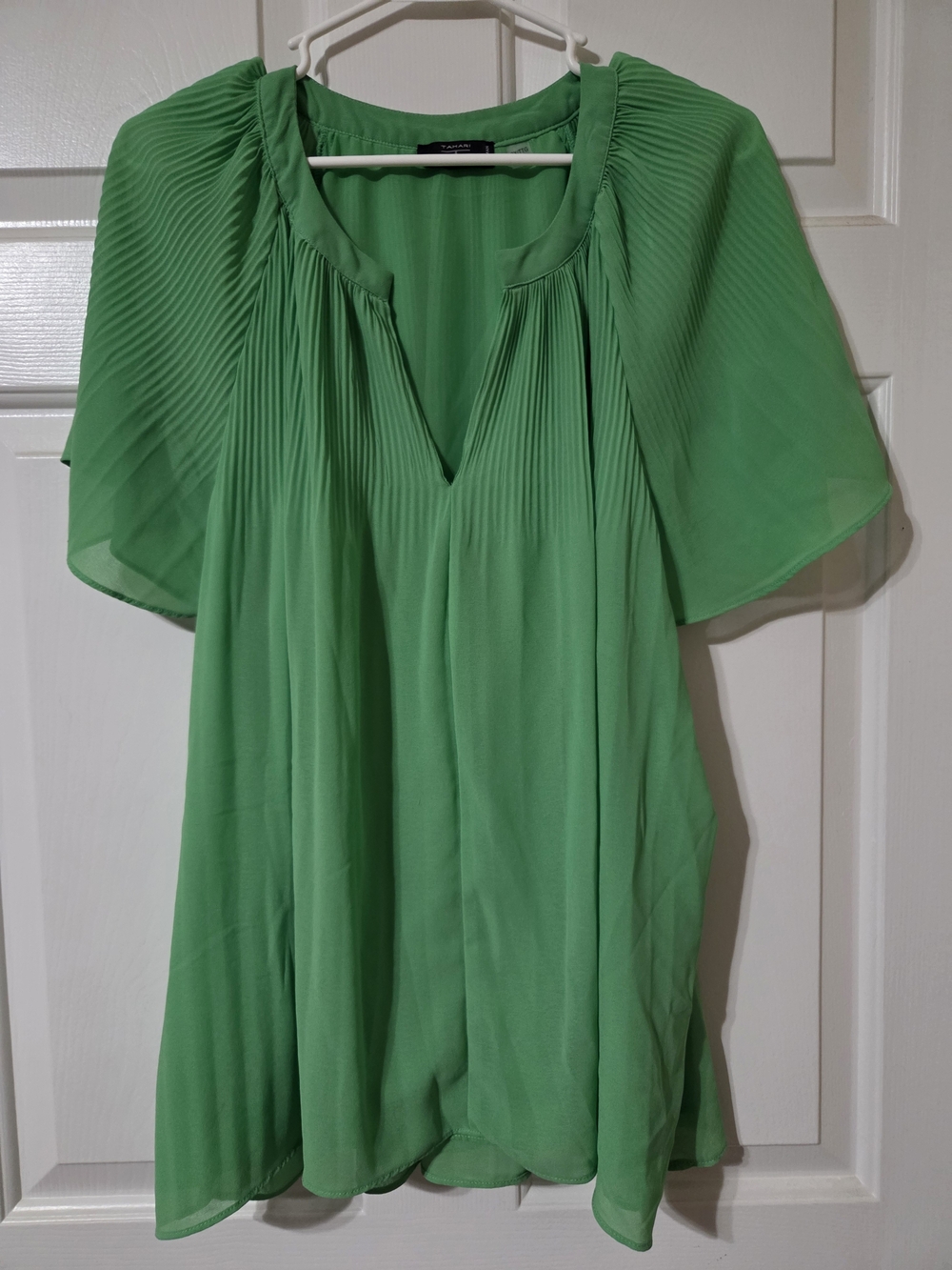 2X Pleated V-Neck Flutter Sleeve Top - Green